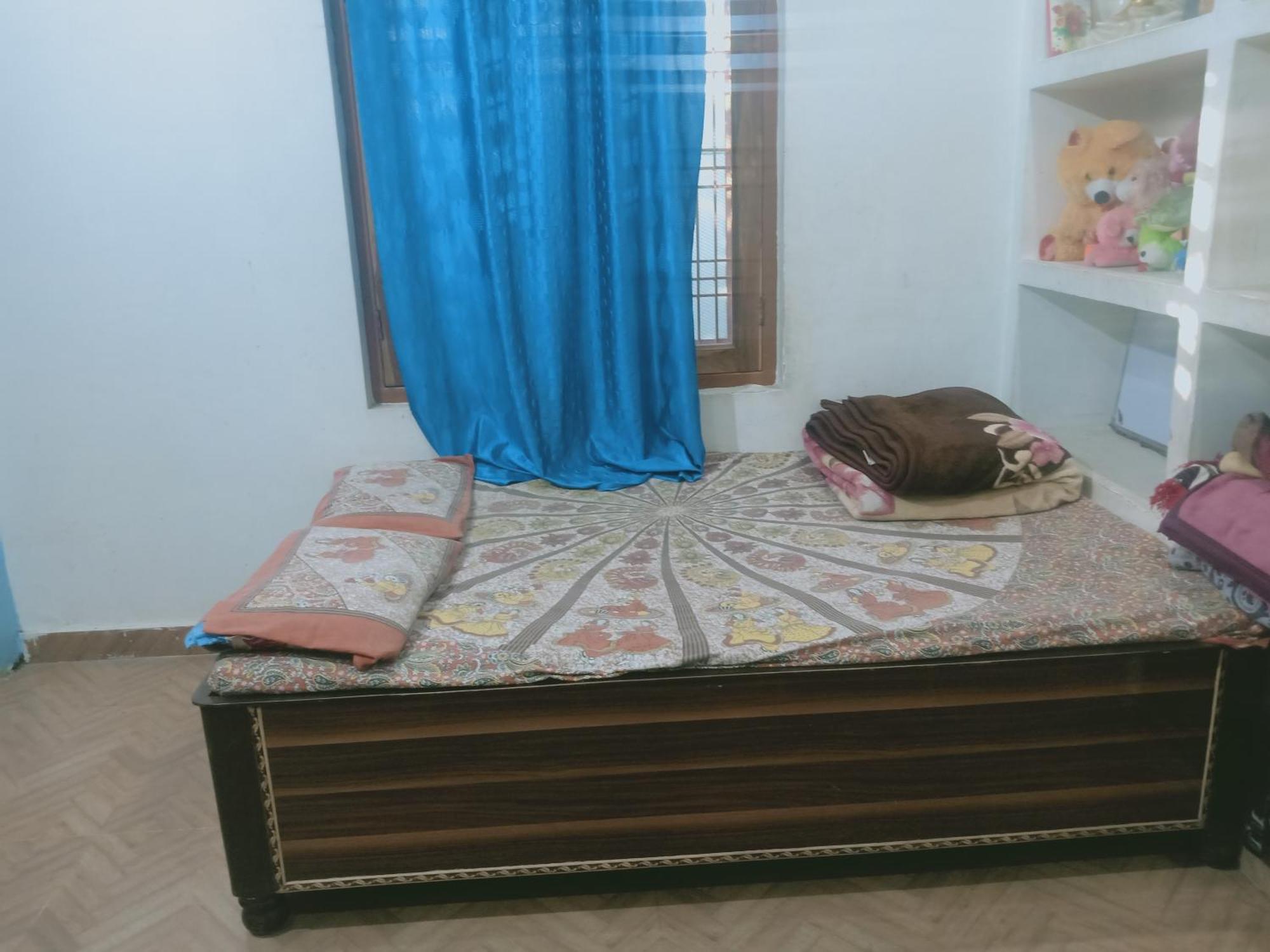 Saksham Guest House Jhusi Exterior photo